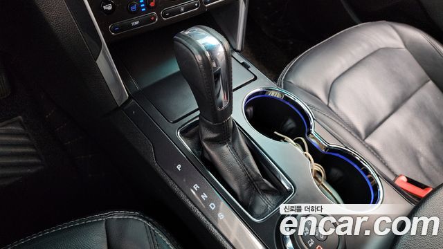 Ford Explorer 2016 — photo 9