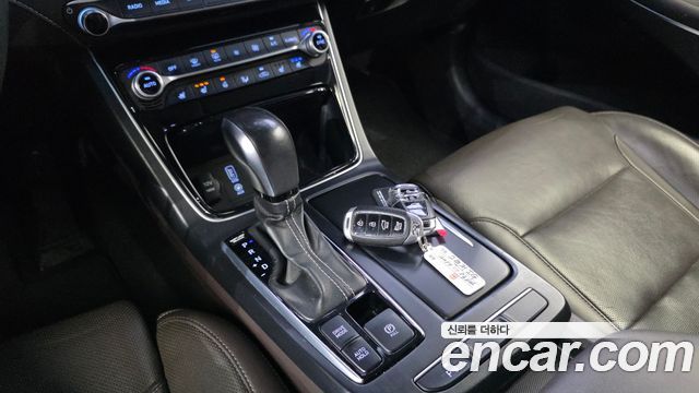 Hyundai Grandeur 2017 — photo 9