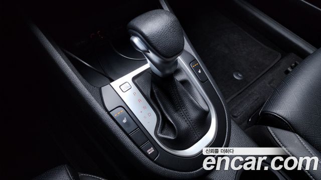 Kia K3 2020 — photo 12