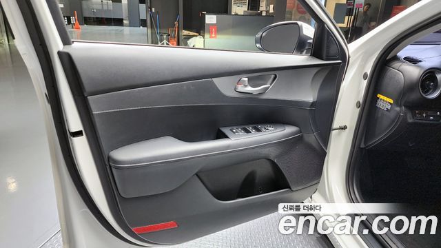 Kia K3 2020 — photo 14