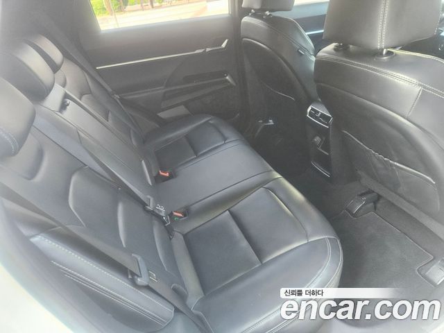 KG Mobility Torres 2023 — photo 11