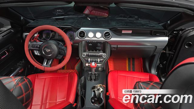 Ford Mustang 2017 — photo 7
