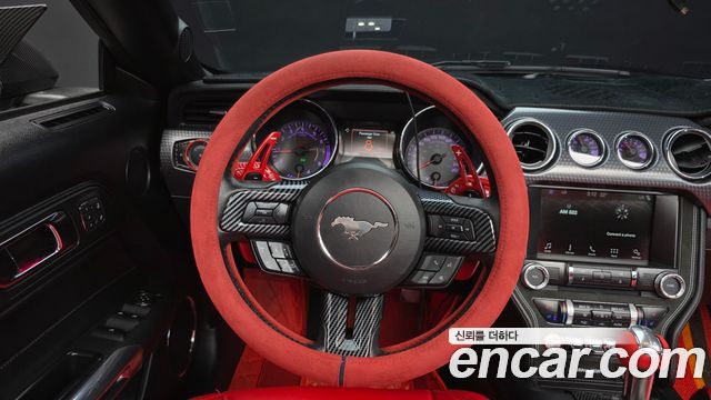Ford Mustang 2017 — photo 13