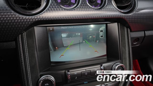 Ford Mustang 2017 — photo 14
