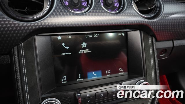 Ford Mustang 2017 — photo 16