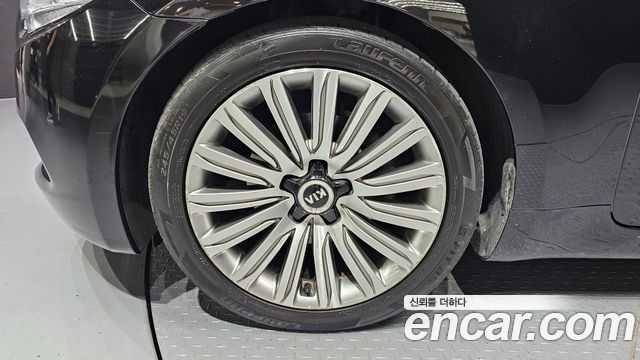 Kia K9 2014 — photo 5