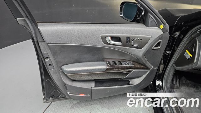 Kia K9 2014 — photo 14