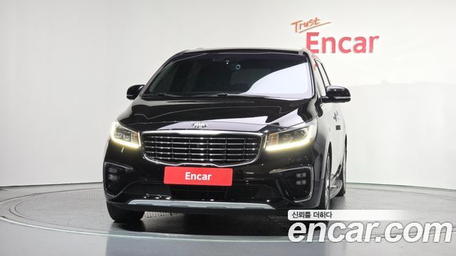 Kia Canival 2019 — photo 3