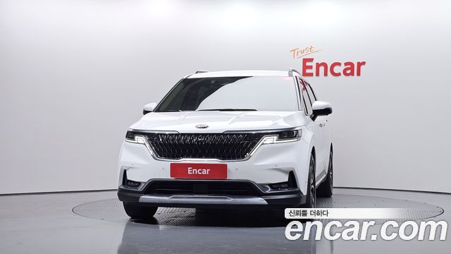 Kia Canival 2021 — photo 3