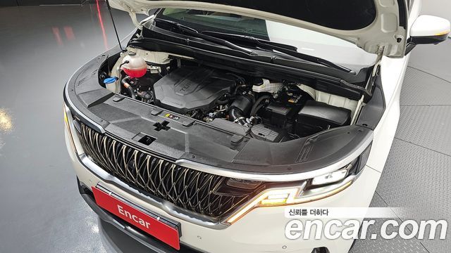 Kia Canival 2021 — photo 6