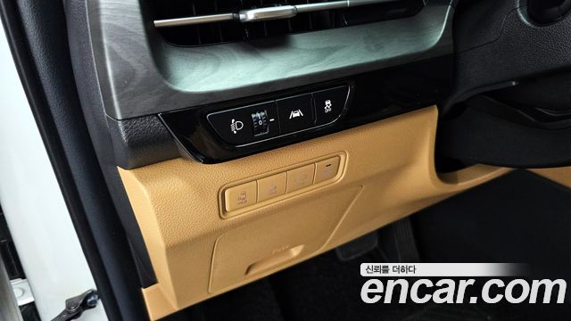 Kia Canival 2021 — photo 29