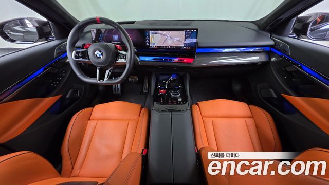 BMW M5 2025 — photo 10