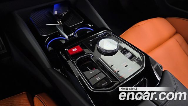 BMW M5 2025 — photo 12