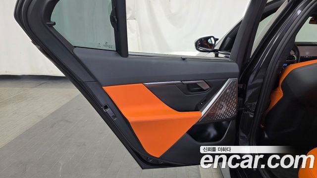BMW M5 2025 — photo 15