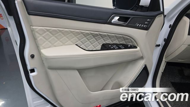 KG Mobility Rexton 2020 — photo 14
