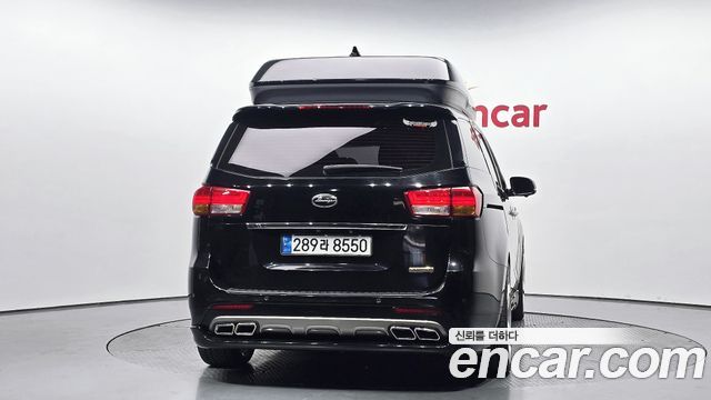 Kia Canival 2017 — photo 4