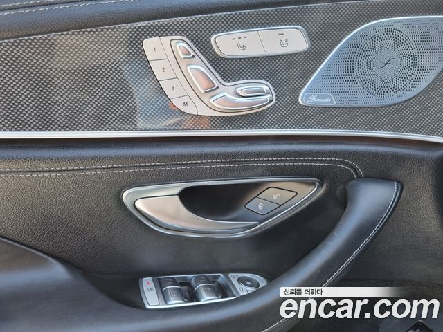 Mercedes-Benz CLS-Class 2019 — photo 13