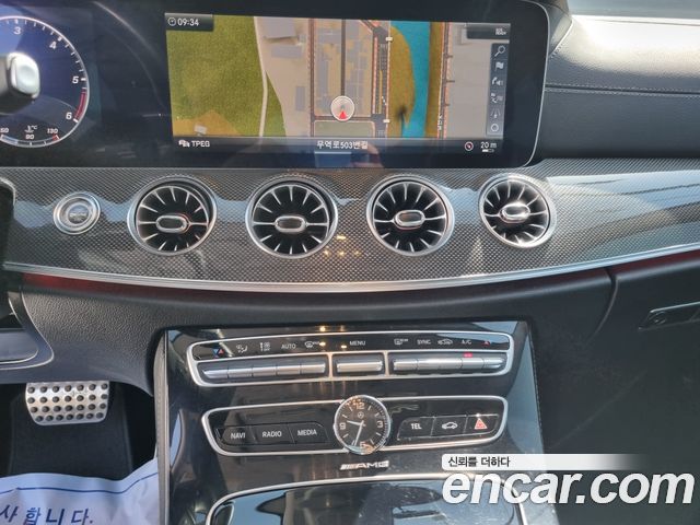 Mercedes-Benz CLS-Class 2019 — photo 17