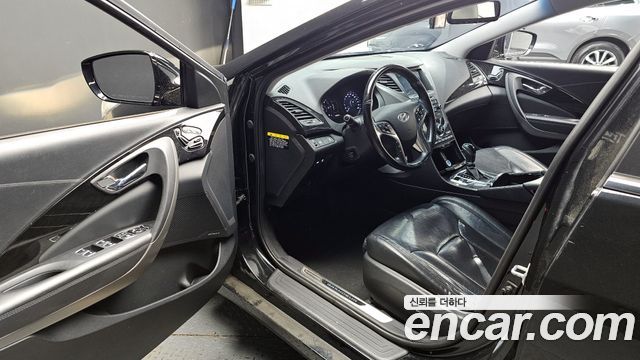 Hyundai Grandeur 2015 — photo 10