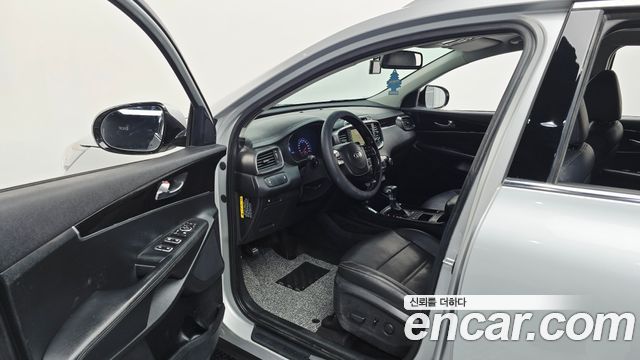 Kia Sorento 2018 — photo 10