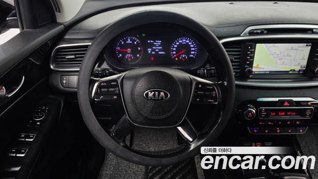 Kia Sorento 2018 — photo 13