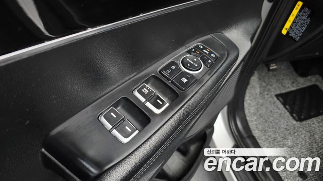 Kia Sorento 2018 — photo 14