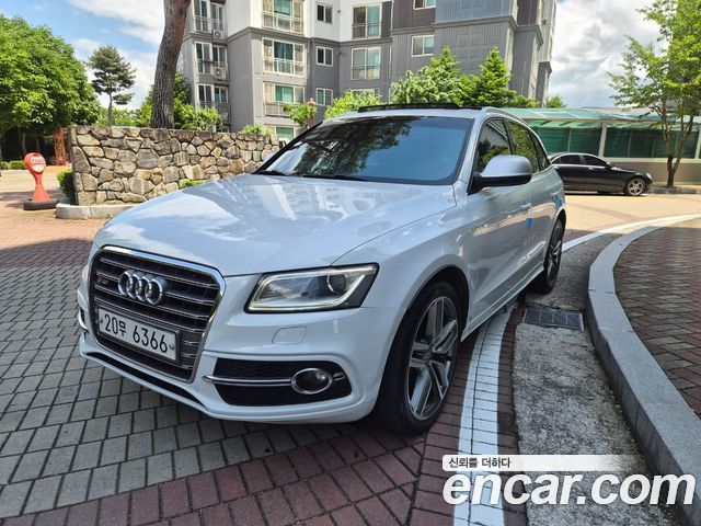 Audi SQ5 2014 — photo 2