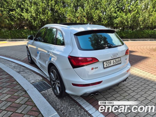 Audi SQ5 2014 — photo 6