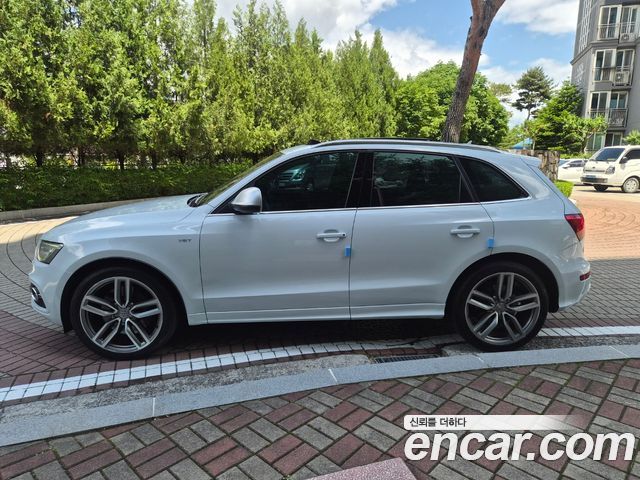 Audi SQ5 2014 — photo 7