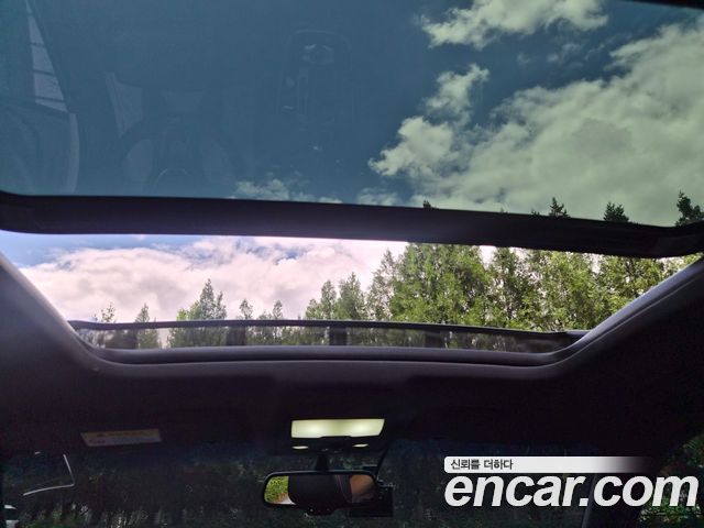 Audi SQ5 2014 — photo 19