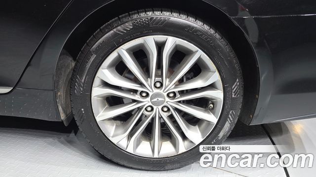 Hyundai Genesis 2015 — photo 7