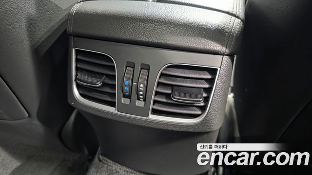 Hyundai Genesis 2015 — photo 27