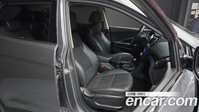 Hyundai Santafe 2015 — photo 18