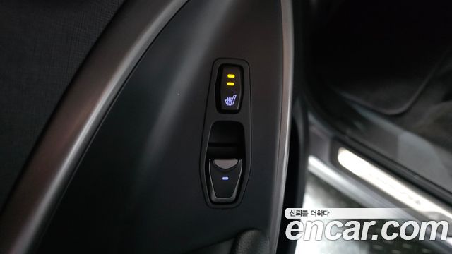 Hyundai Santafe 2015 — photo 25
