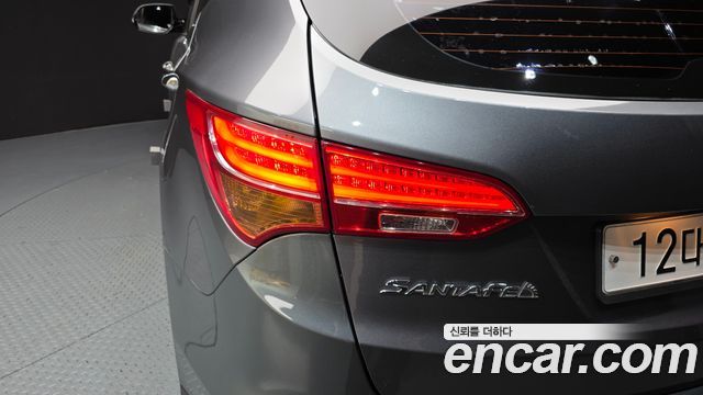 Hyundai Santafe 2015 — photo 9