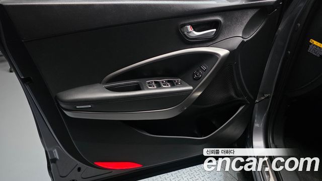 Hyundai Santafe 2015 — photo 14
