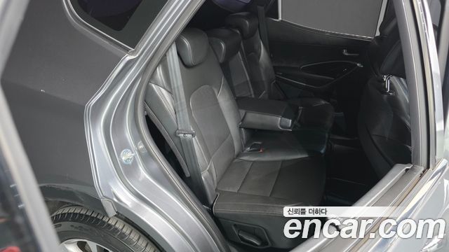 Hyundai Santafe 2015 — photo 16