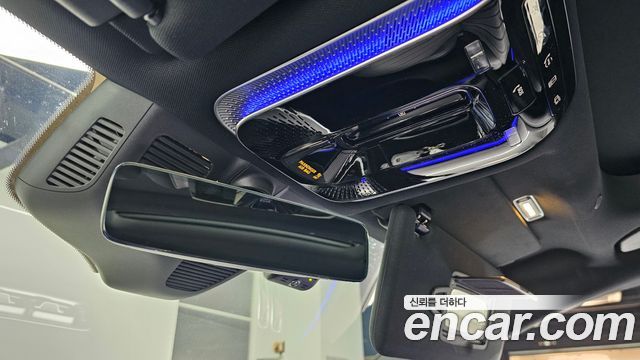 Mercedes-Benz S-Class 2023 — photo 27