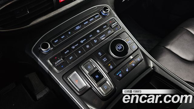 Hyundai Santafe 2021 — photo 12