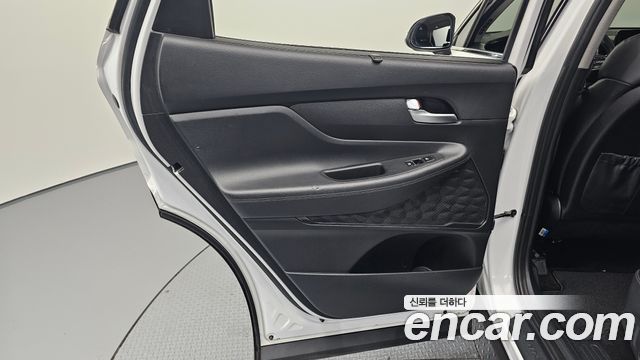 Hyundai Santafe 2021 — photo 15
