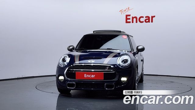Mini Cooper 2017 — photo 3