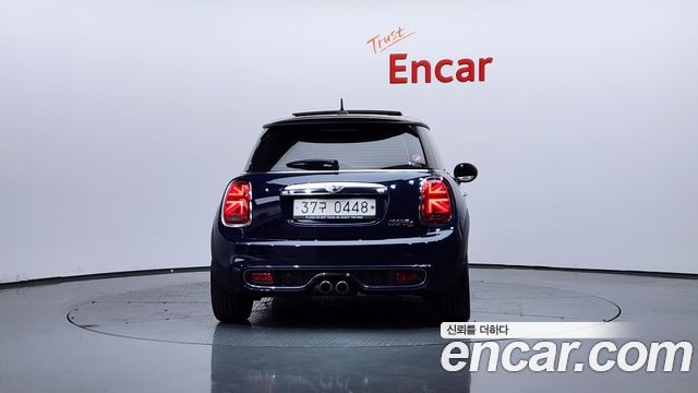 Mini Cooper 2017 — photo 4