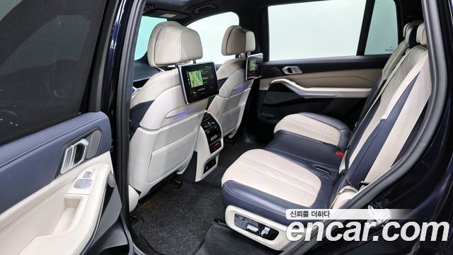 BMW X7 2019 — photo 12