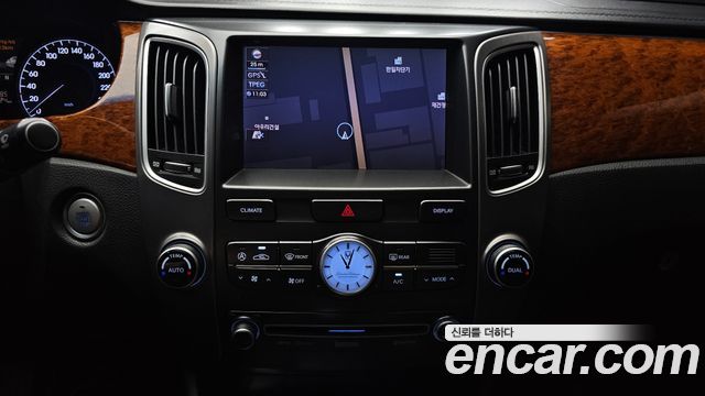 Hyundai Equus 2012 — photo 14