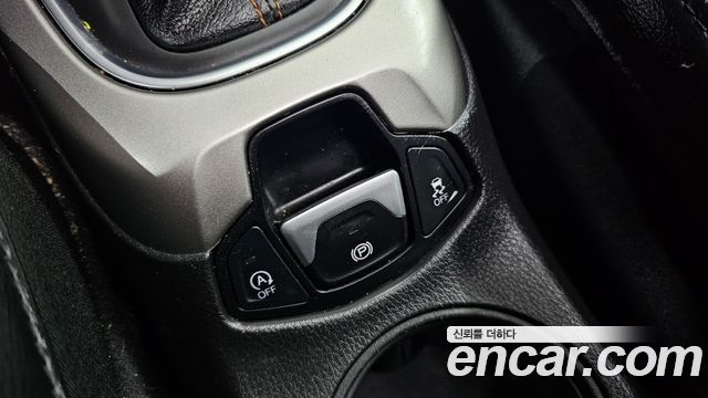 Jeep Compass 2018 — photo 24