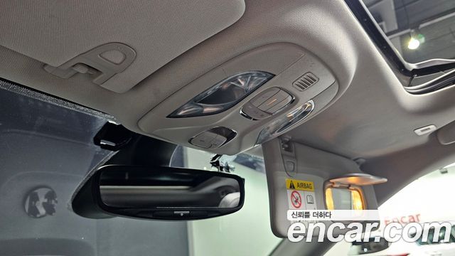 Jeep Compass 2018 — photo 26