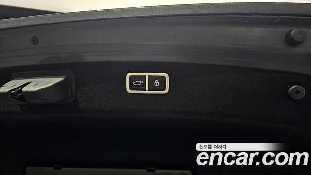 Genesis G80 2021 — photo 26