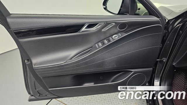 Genesis G80 2021 — photo 14