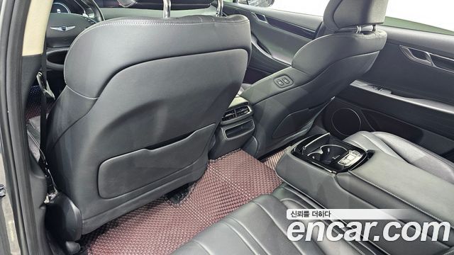 Genesis G80 2021 — photo 33