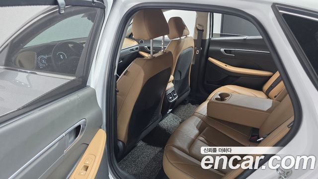Hyundai Sonata 2020 — photo 23